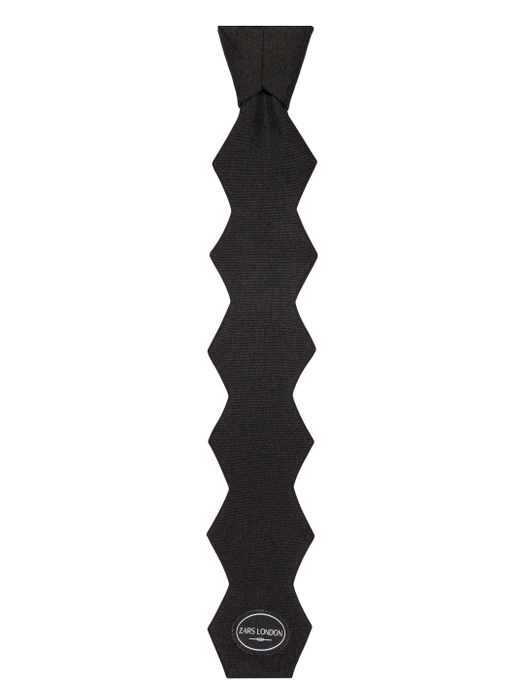 The Hexagonal Tie